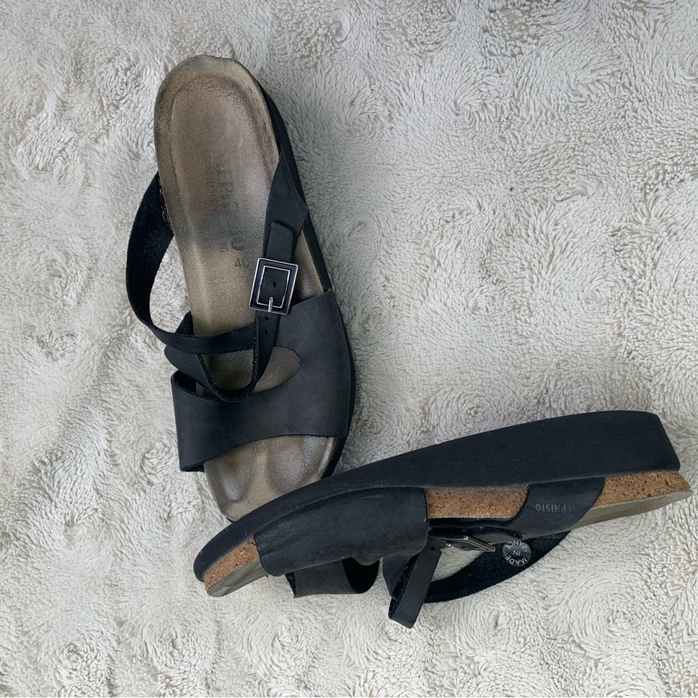 Women's Black Mephisto Sandals